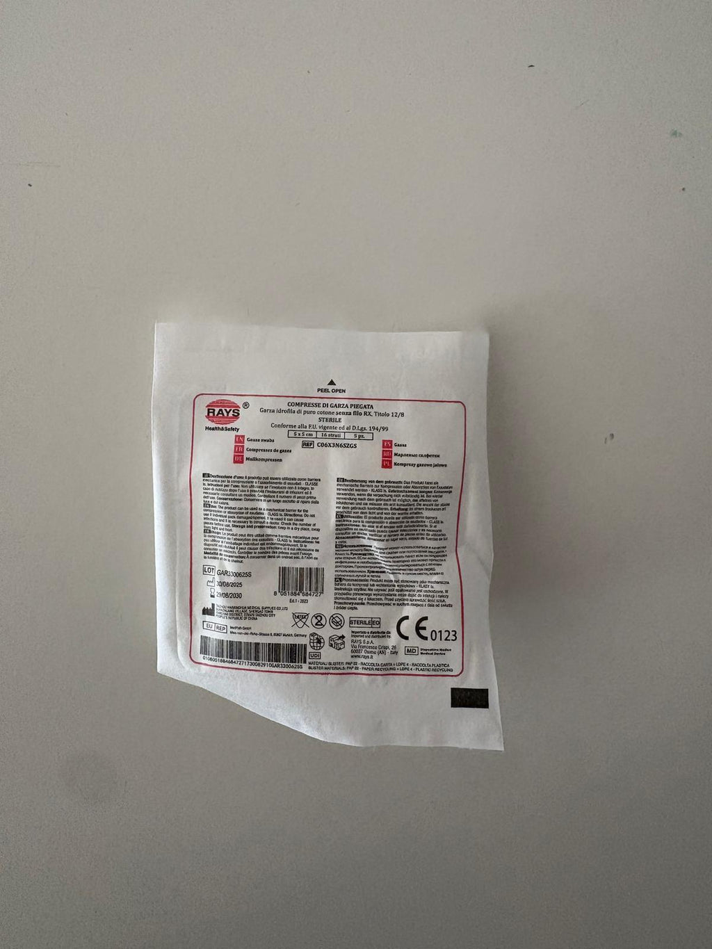 Compressa di garza piegata in cotone sterile 16 strati (cm5x5) - RAYS - ALMAMED